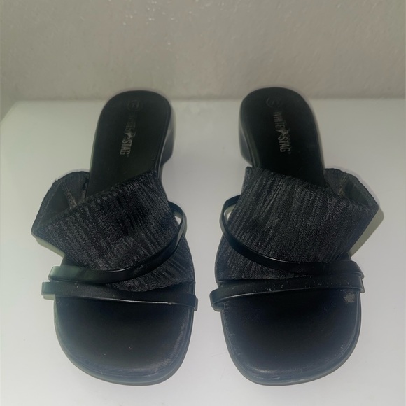 White Stag Sandals - Picture 5 of 5